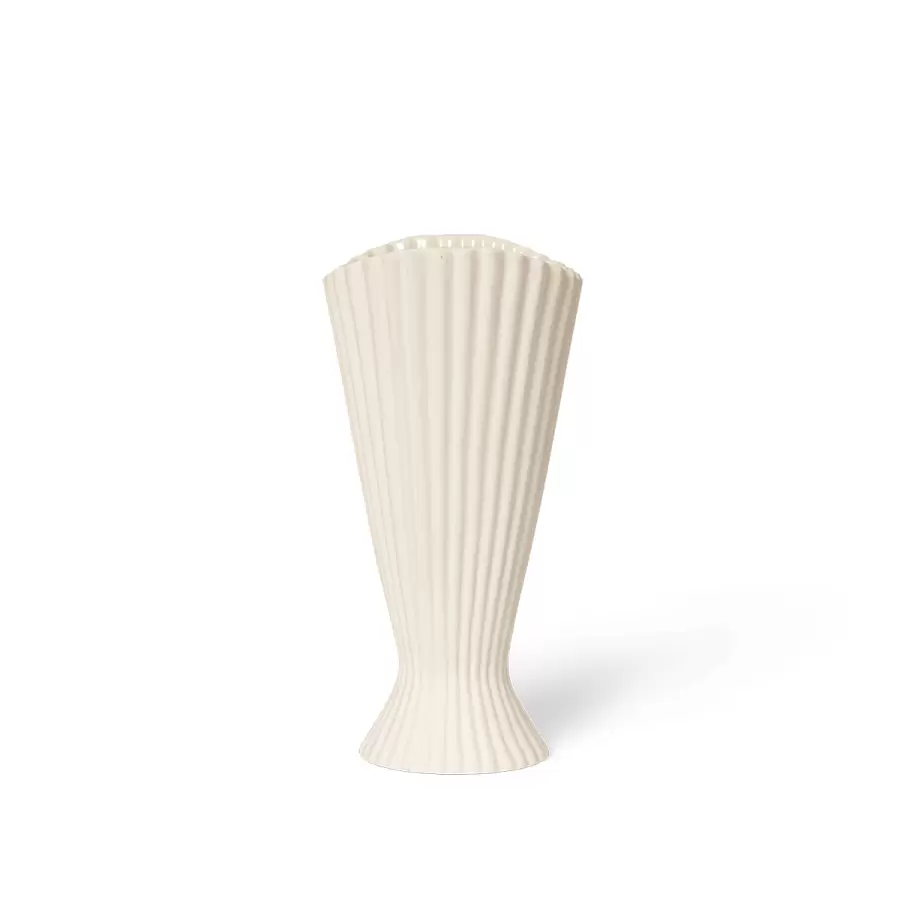 ferm LIVING - Fountain Vase, Offwhite H:23