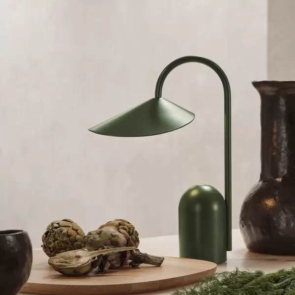 ferm LIVING - Arum Transportabel Lampe, Grass Green