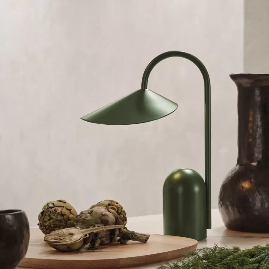 ferm LIVING - Arum Transportabel Lampe, Grass Green