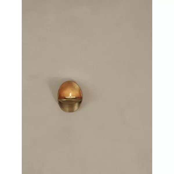 ferm LIVING - Agapé væg lysestage - Brass finish