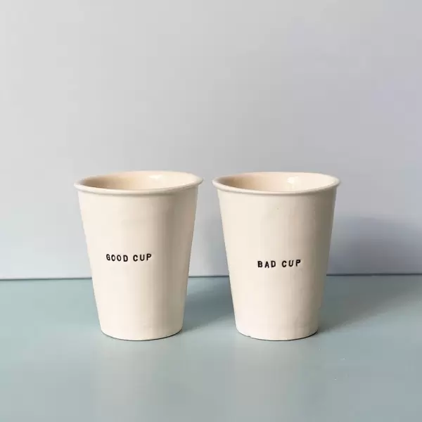 Liebe - Bad cup